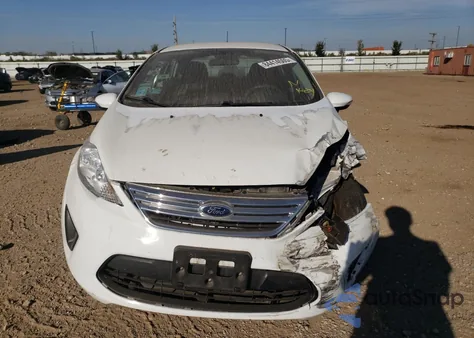 2013 Ford Fiesta Se из США, поврежденный, VIN 3FADP4BJ5DM184225